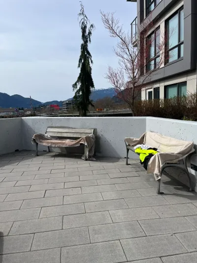 Avesta property, retaining wall before and during prep
