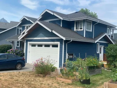 After: garage doors, Garibaldi Highlands Squamish
