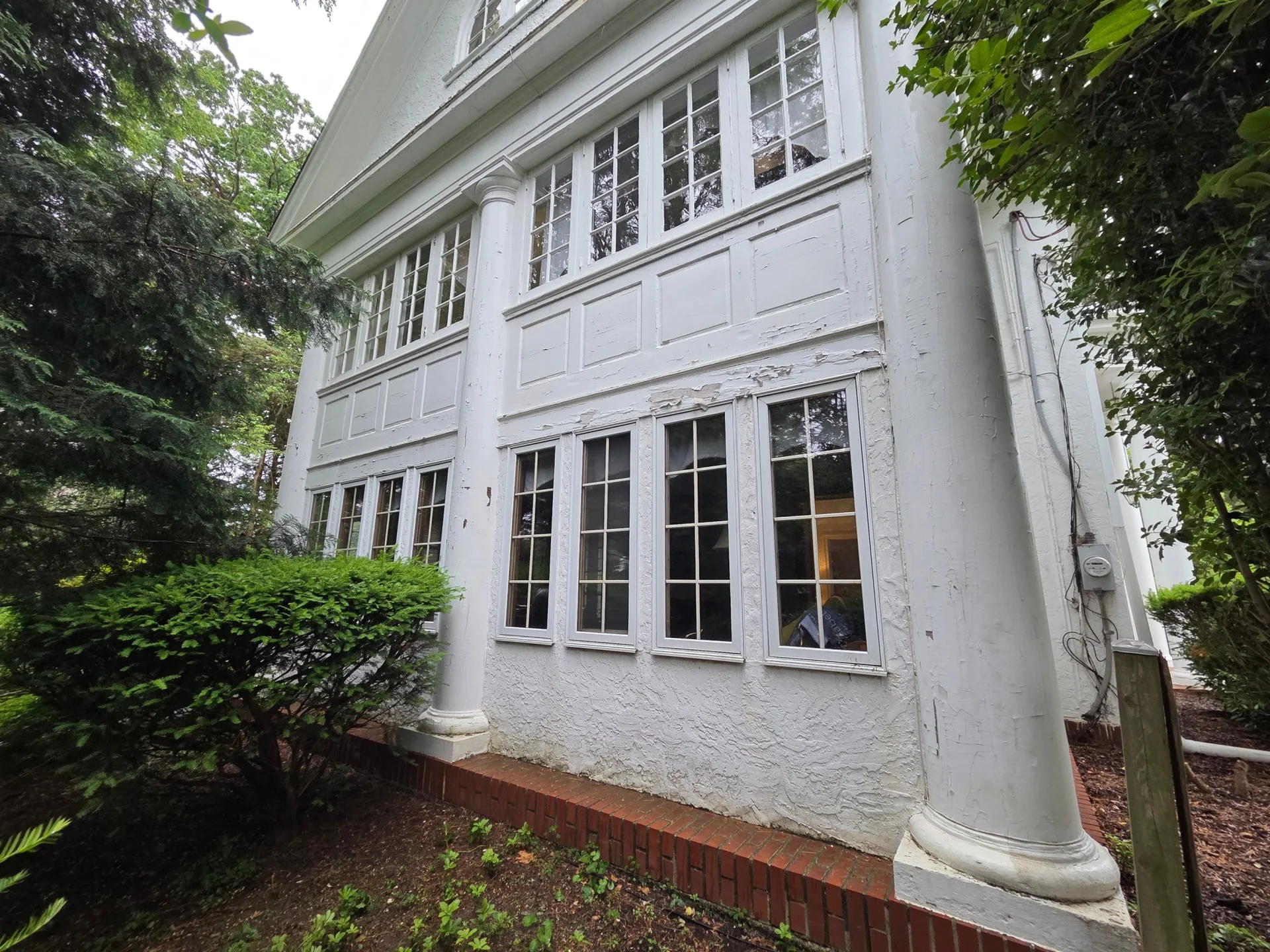 Professional exterior painting in Havertown Philadelphia PA by Colour Craft Painting