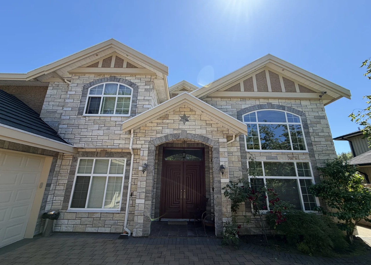After: exterior, Seafair Richmond BC, luxury stucco transformation by Colour Craft