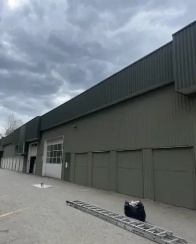 Commercial warehouse exterior painting Squamish BC, Colour Craft Painting