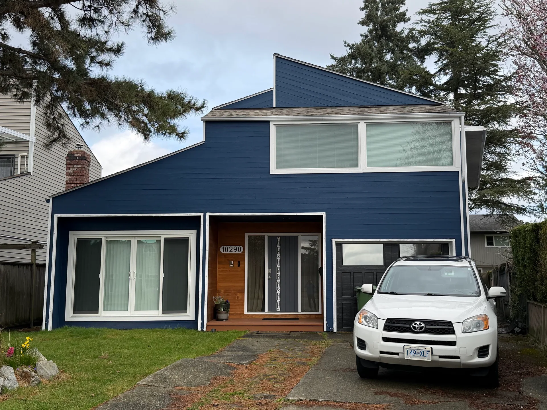 Exterior Repaint & Deck Staining, Steveston, Richmond, BC, completed by Colour Craft Painting