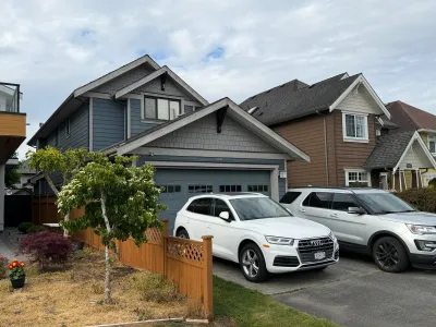 Before: wide angle, Steveston Richmond BC, original trim condition