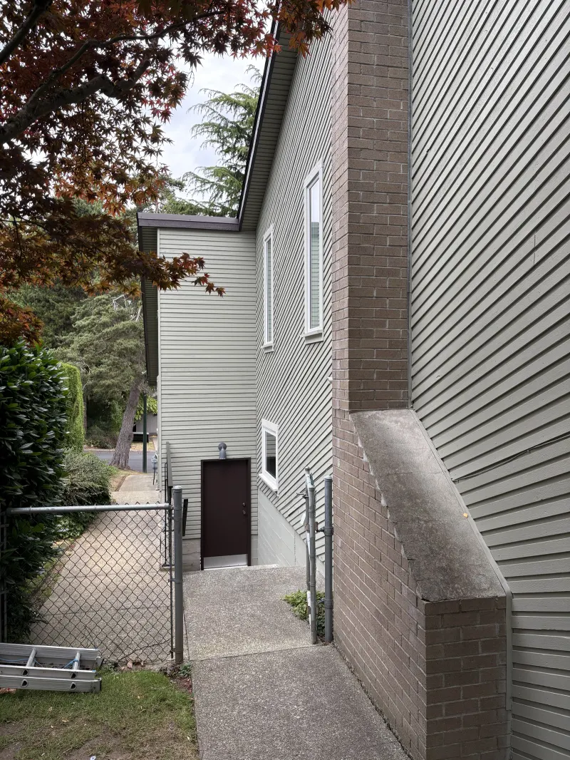 After: window frames, Tsawwassen Delta BC, custom colour match