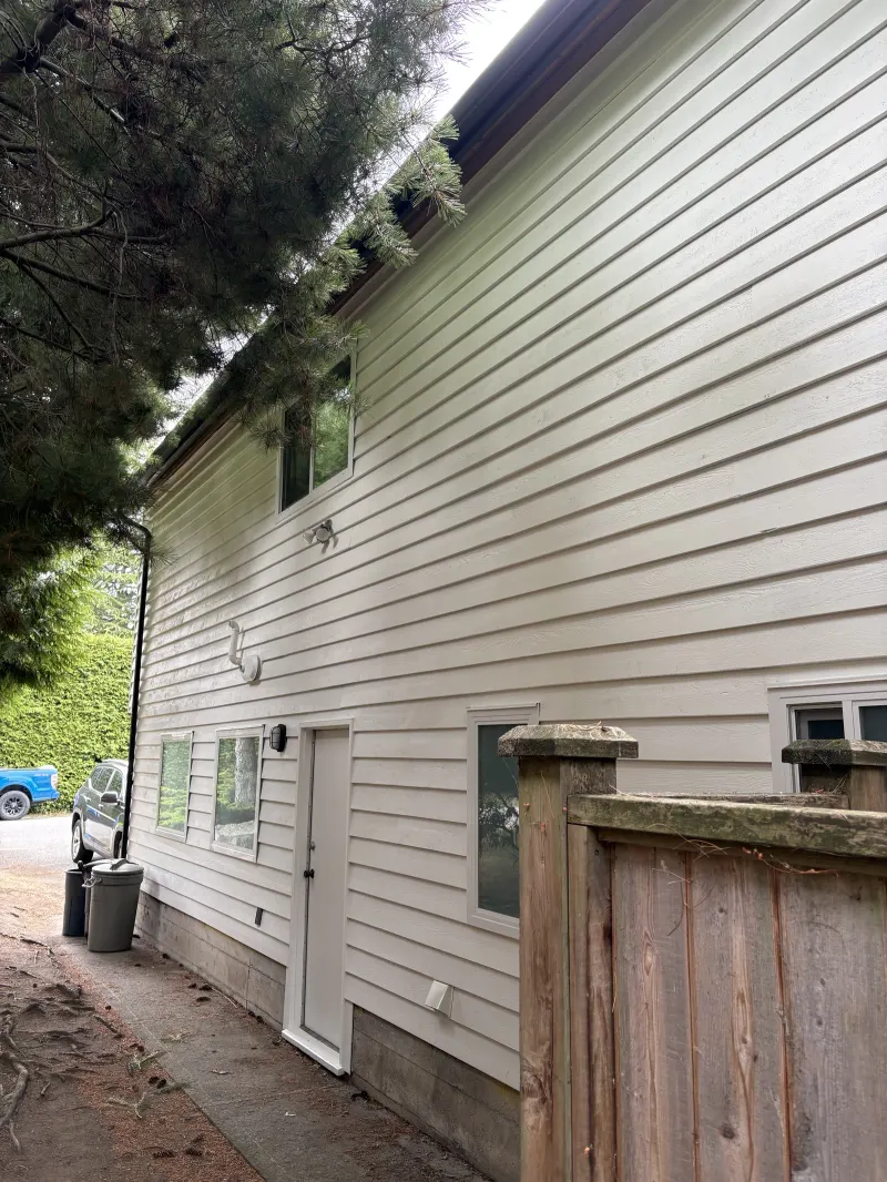 After: window frames, Tsawwassen Delta BC, crisp white finish