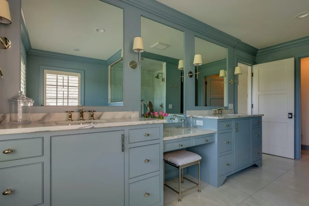 Before and after cabinet painting in Philadelphia PA — Colour Craft Painting