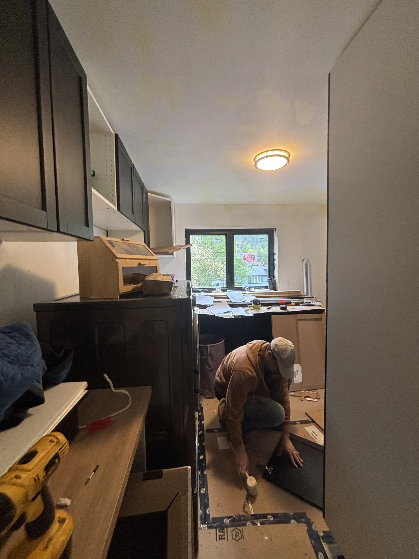 Before renovation photo at Charissa residence, Valleycliffe Squamish BC