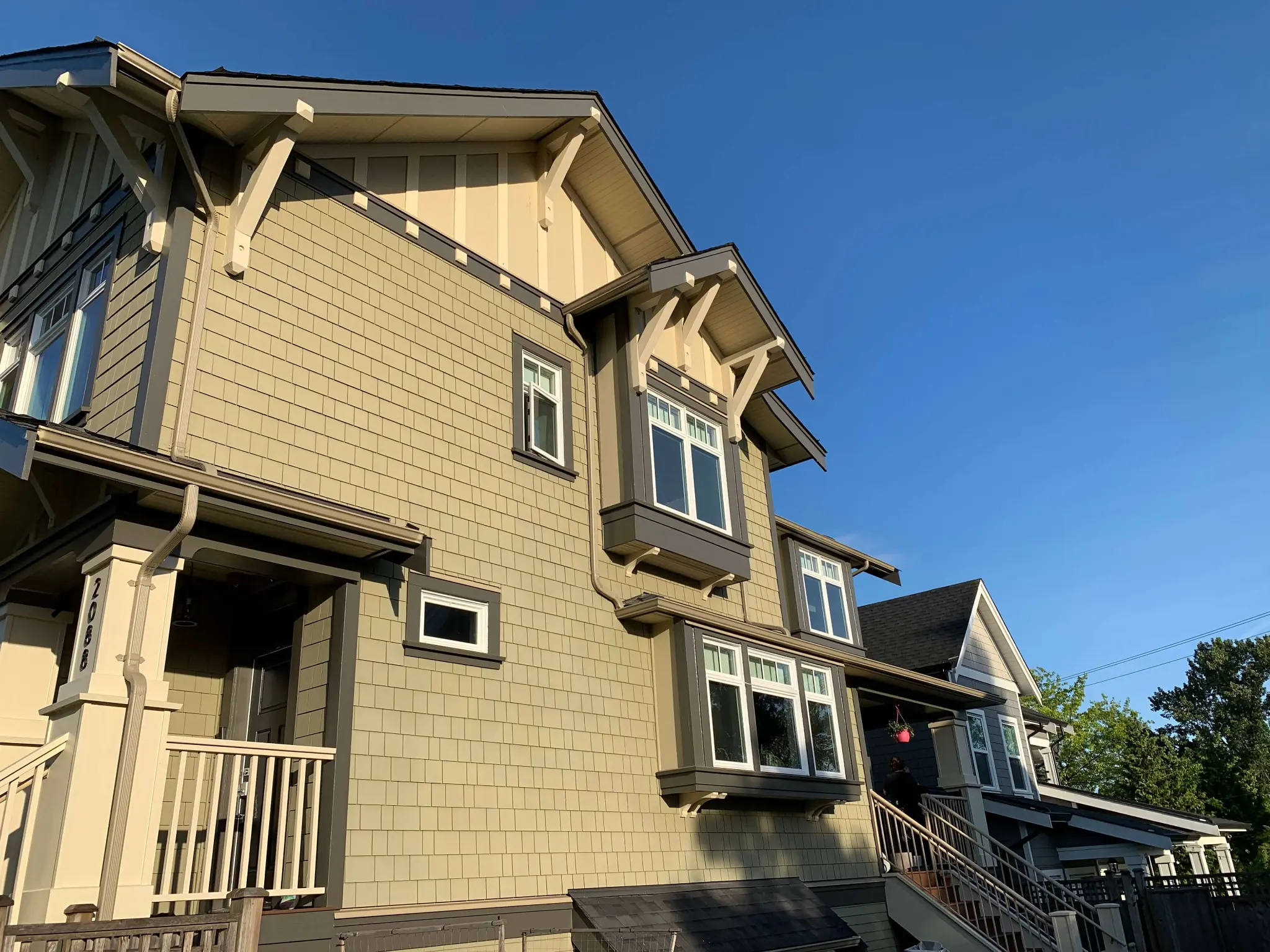 Completed commercial fourplex exterior repaint on Lakewood Drive, East Vancouver, BC — after photo ten
