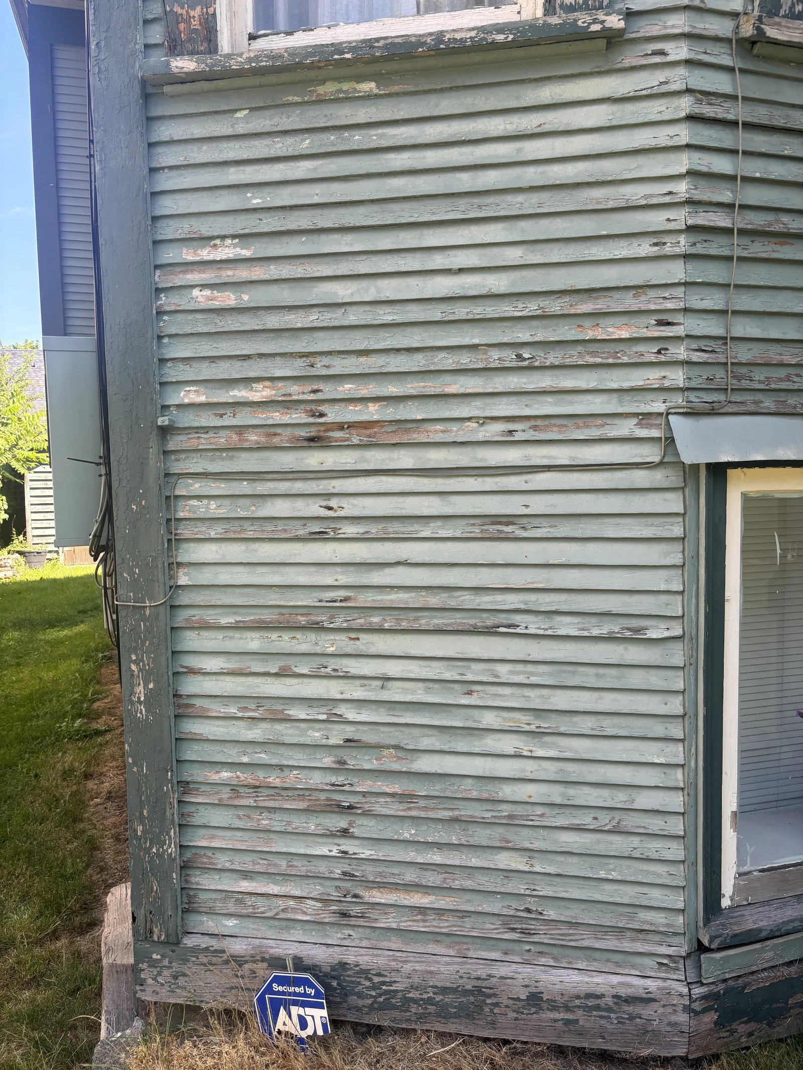 Before — East Vancouver heritage home window frames