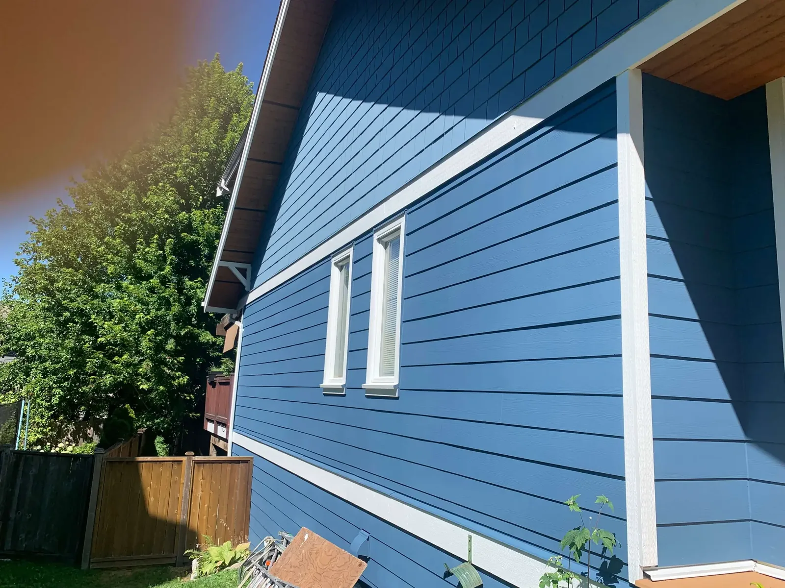 After — Matt residence corner detail, Garibaldi Highlands Squamish