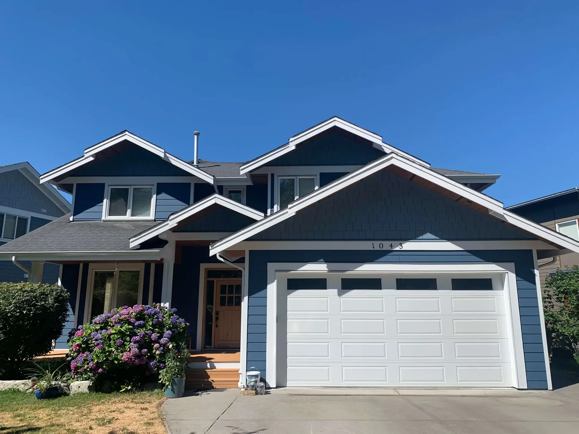 Garibaldi Highlands exterior painting Squamish BC — Colour Craft Painting